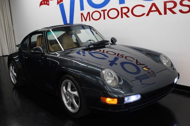 1996 Porsche 911 Carrera 2dr Carrera Coupe 6-Speed Manual