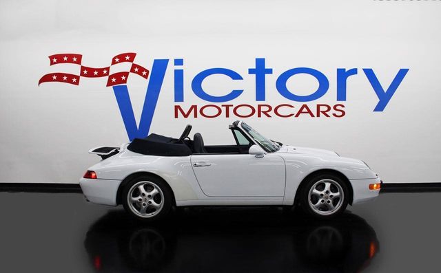 1997 Porsche 911 Carrera 2dr Carrera Cabriolet w/Tiptronic